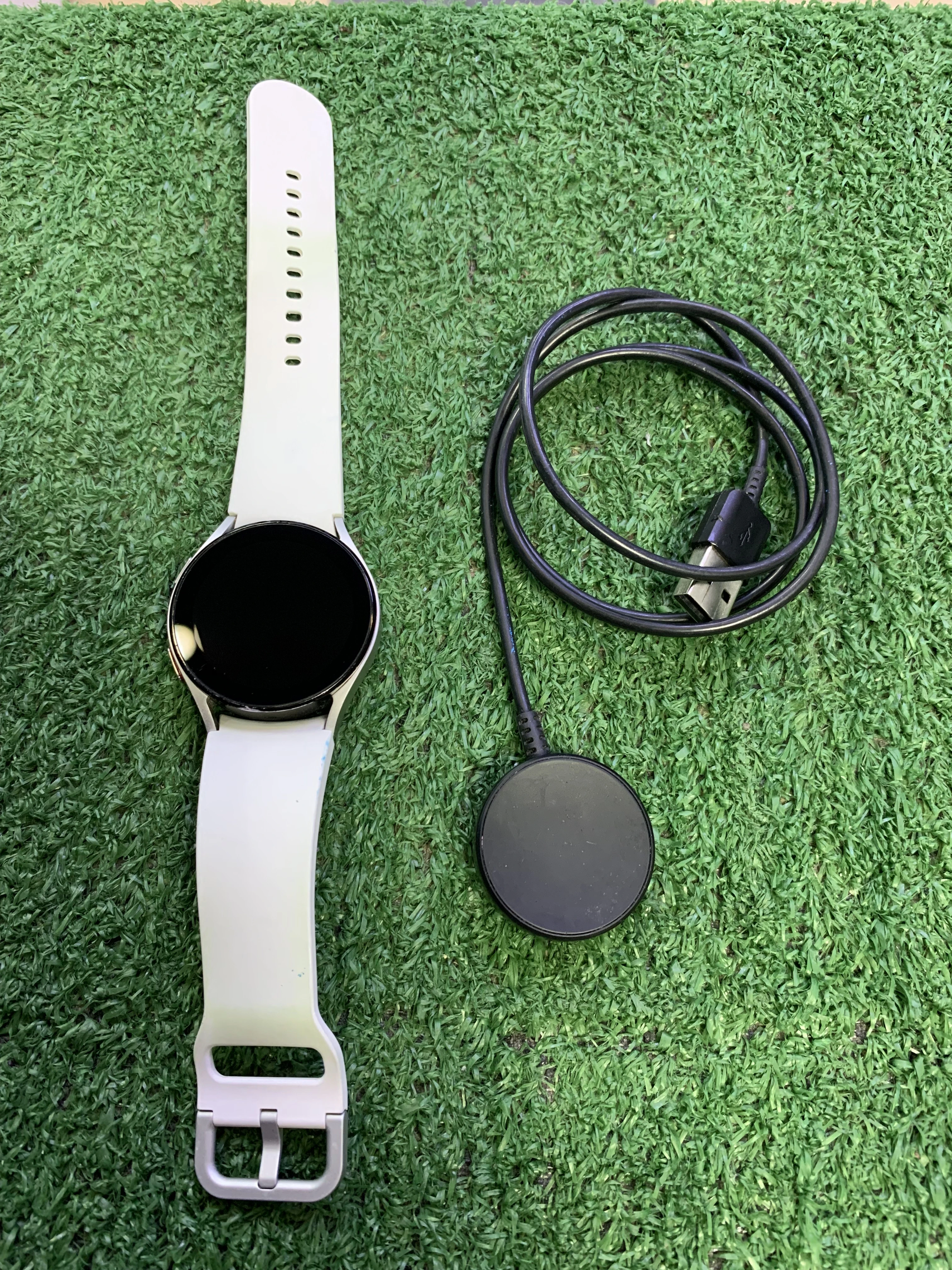 Смарт-Часы samsung watch 4