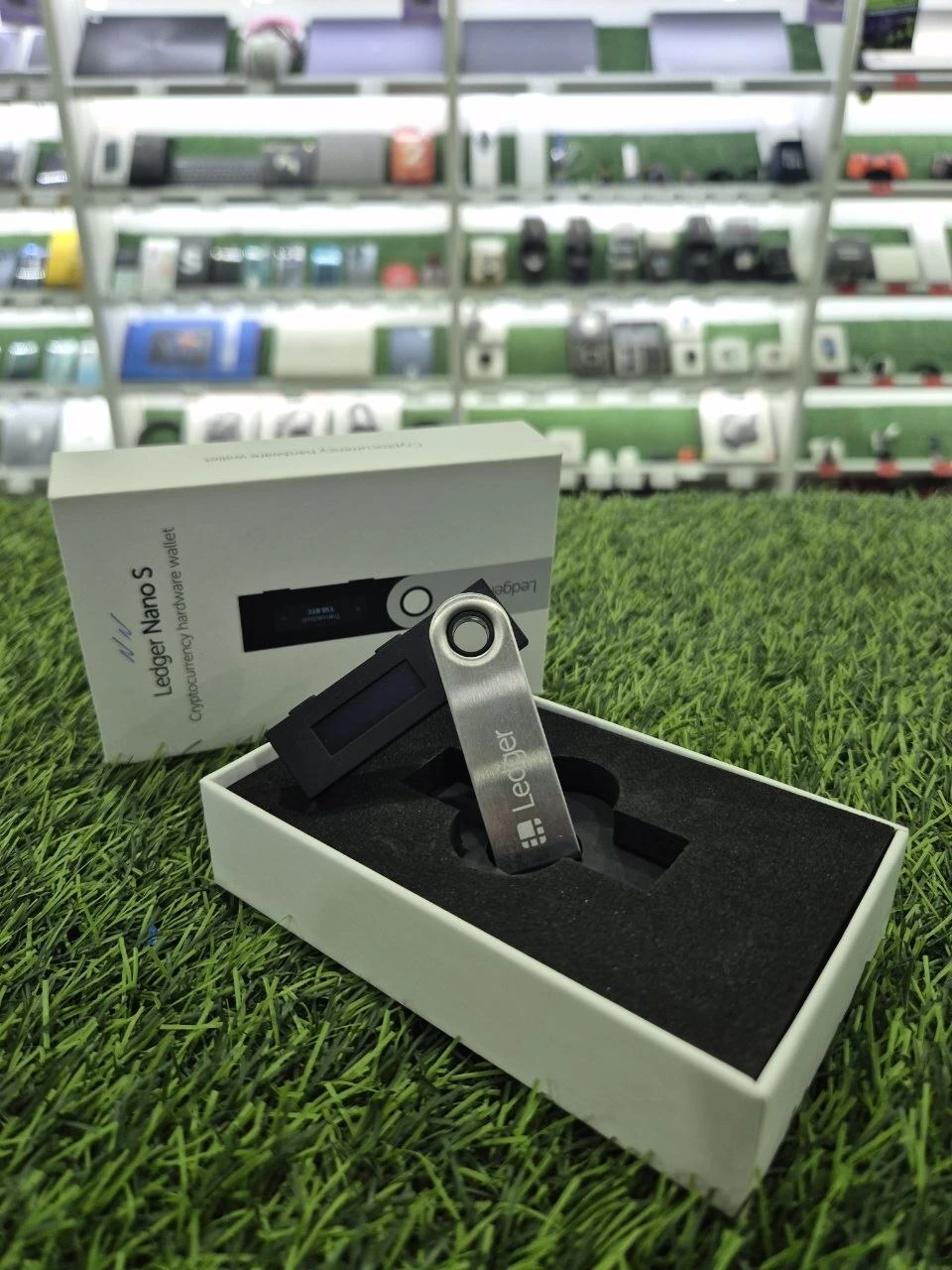Криптокошелек Ledger Nano X