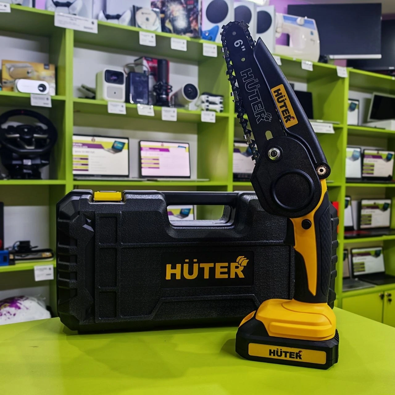 Аккумуляторная цепная пила Huter ELS-20Li шина