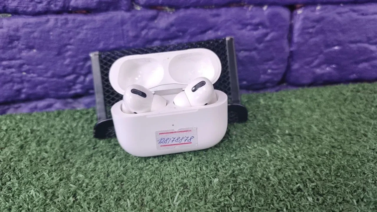 Наушники AirPods Pro 1