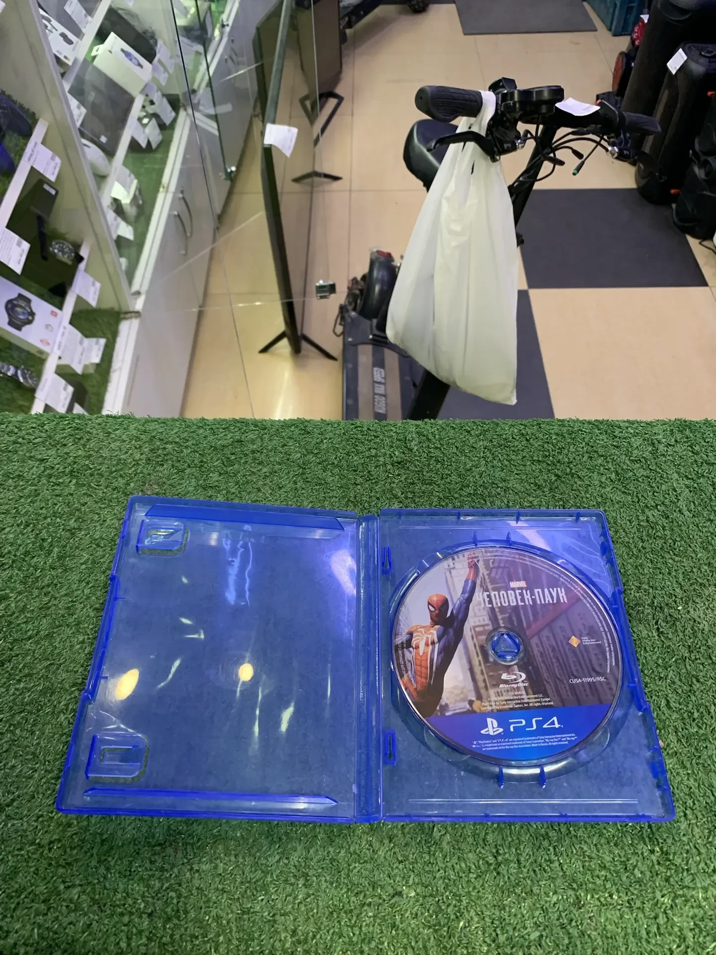 диск PlayStatiopn 4 Человек Паук