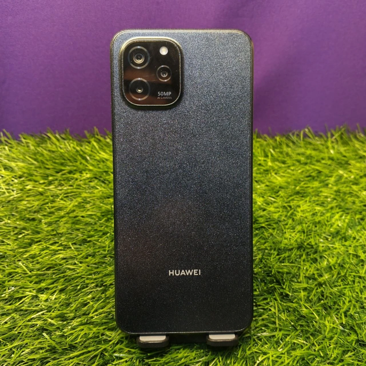 HUAWEI nova Y61 4/128
